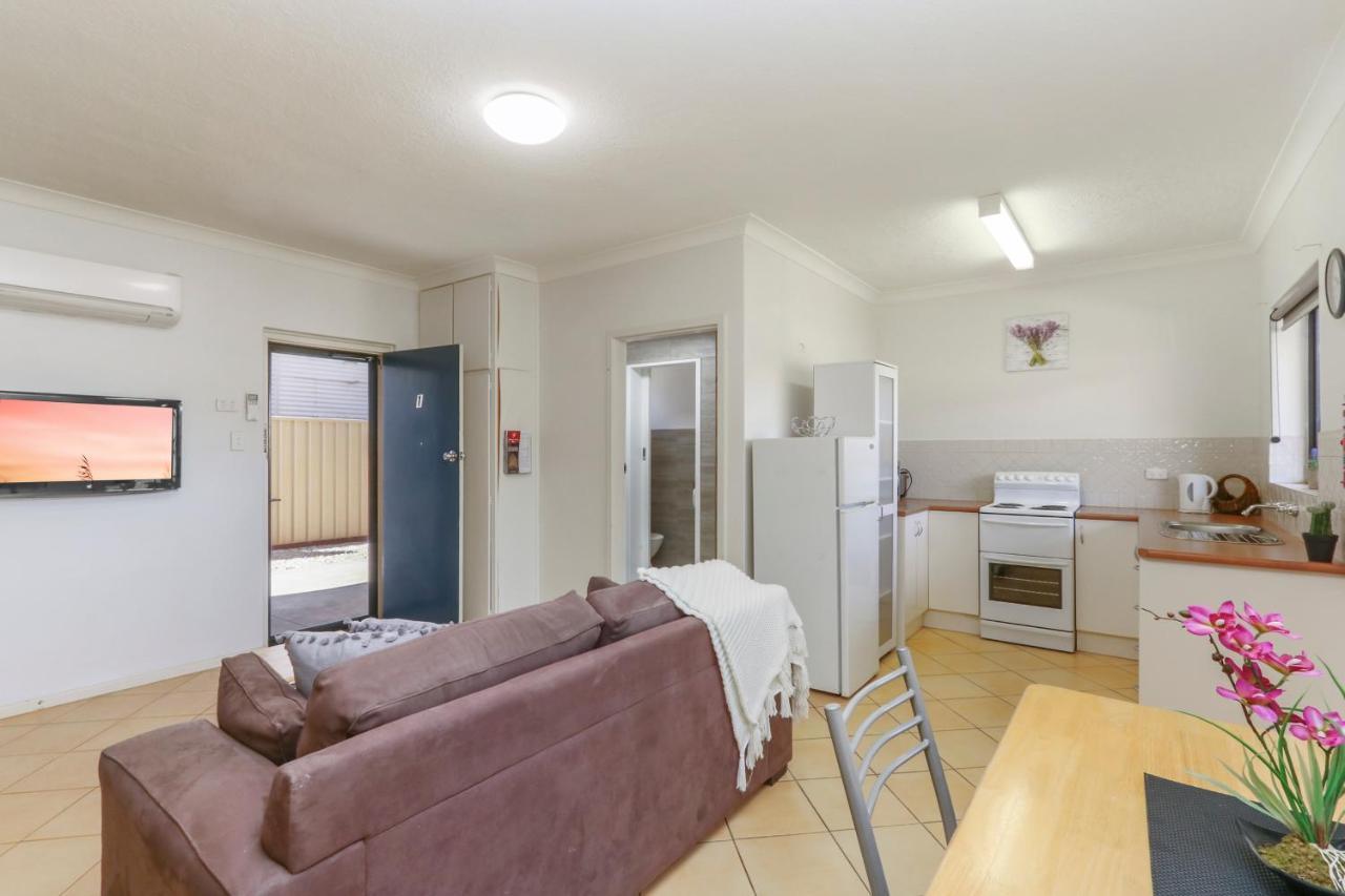 Gossan Street Units Apartment Броукън Хил Екстериор снимка